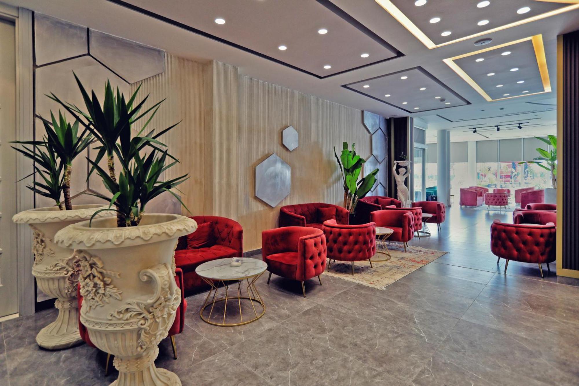 Velipoja Grand Europa Resort, Affiliated By Melia Exterior photo